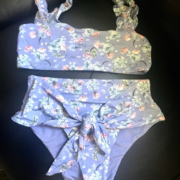 WeWoreWhat Other - WeWoreWhat periwinkle floral high waisted bikini